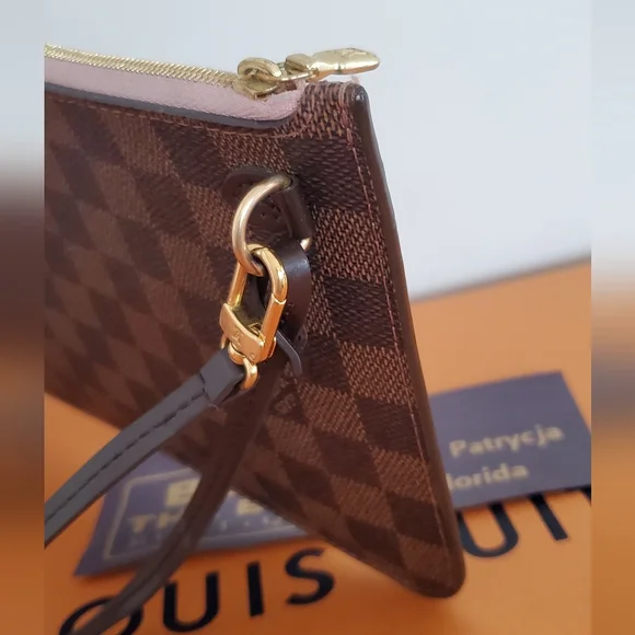 Louis Vuitton Neverfull MM GM pouch - Picture 3 of 14